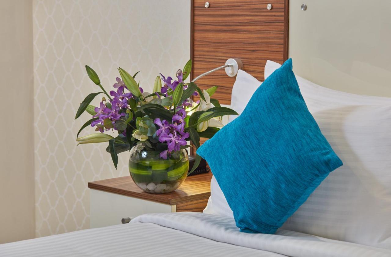 Regenta Inn Indiranagar By Royal Orchid Hotels Bangalore Exterior photo